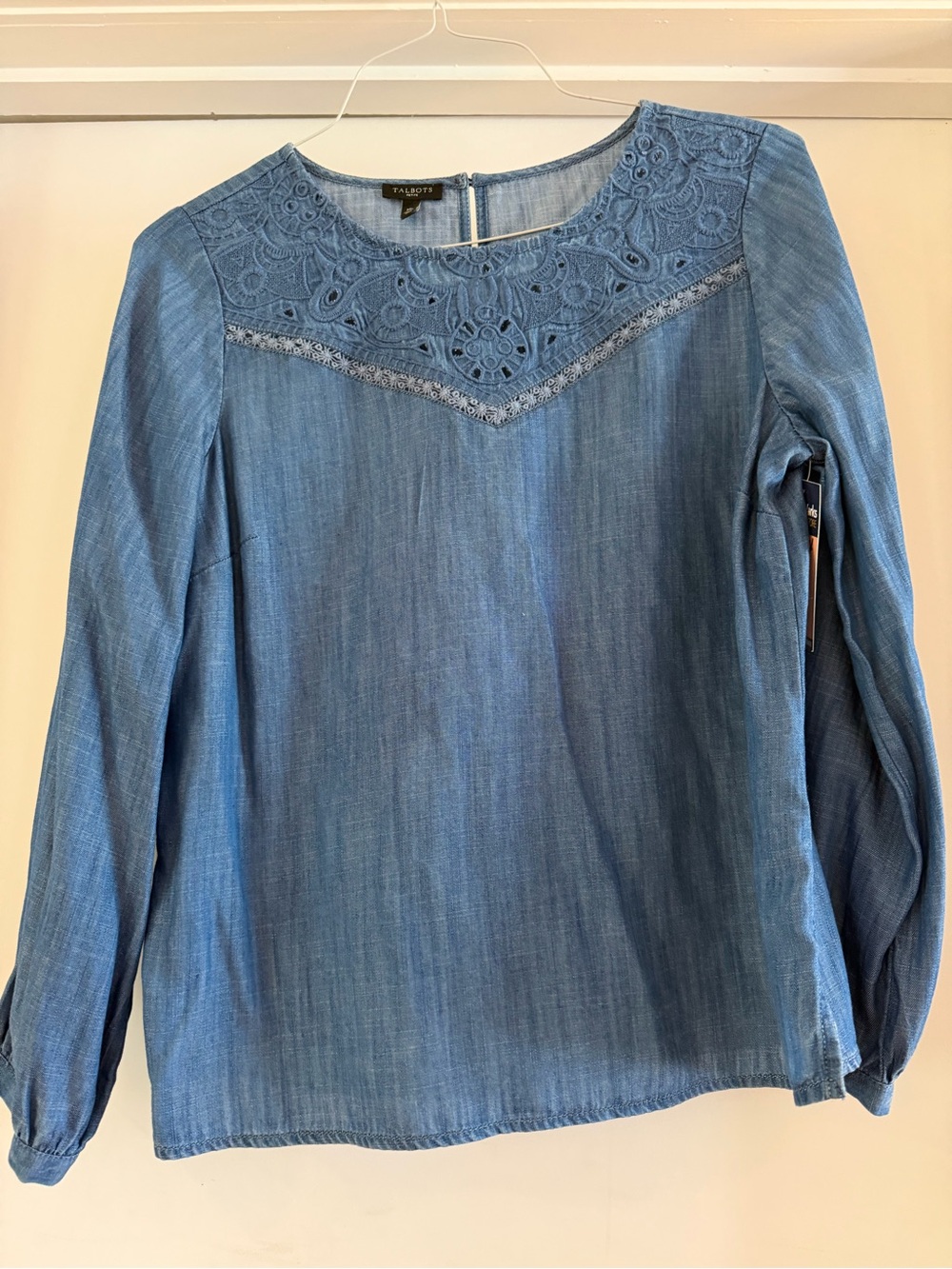 Talbots Petite Chambray Eyelet Blouse MP Embroidered